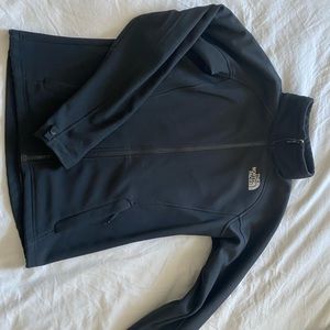 Barely worn north face jacket. Warm & stylish. Forgot I owned it- basically new